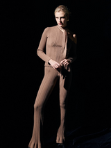 Pullover mother pearls buttons details