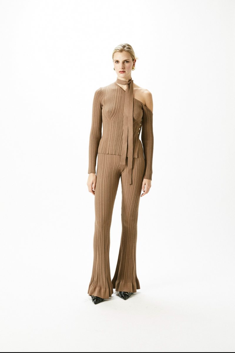 Pullover mother pearls buttons details